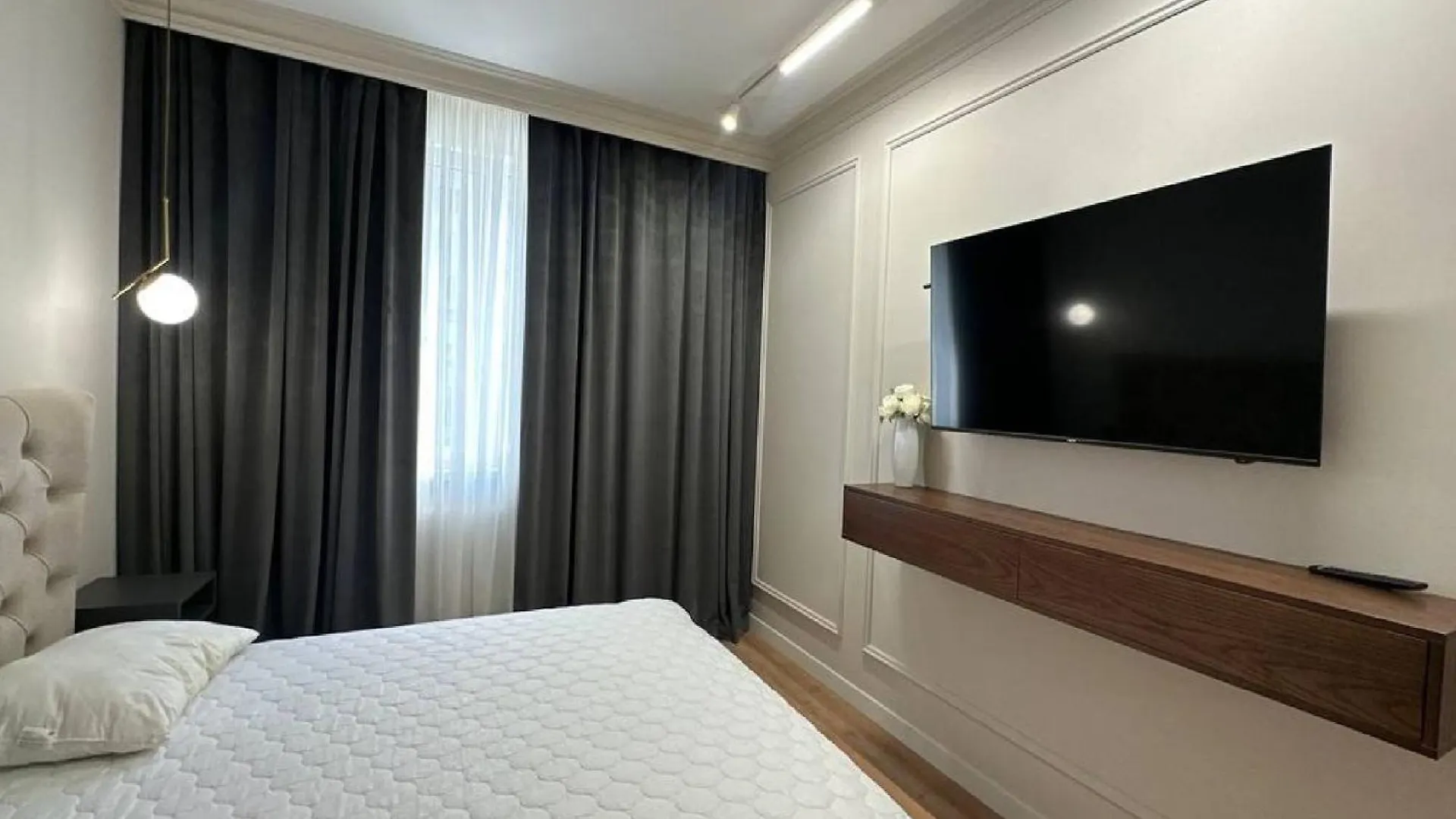 The Antwerp Hideaway Apartment